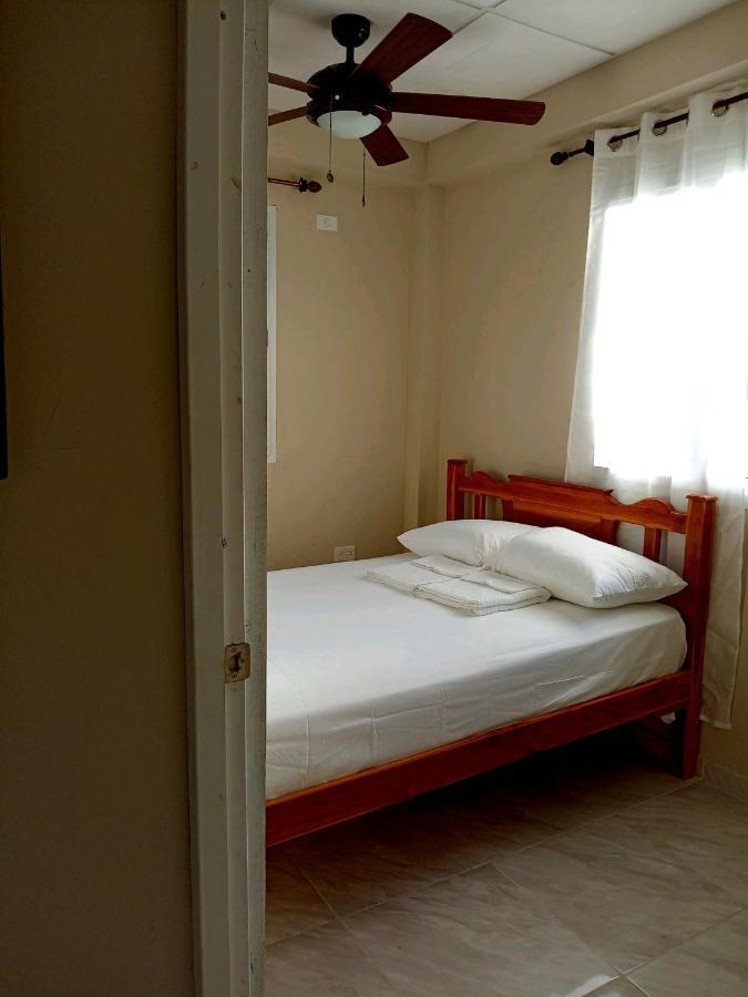 Tapia Numero Dos Habitacion Privada A 8 Minutos Del Aeropuerto Tocumen 아파트 외부 사진