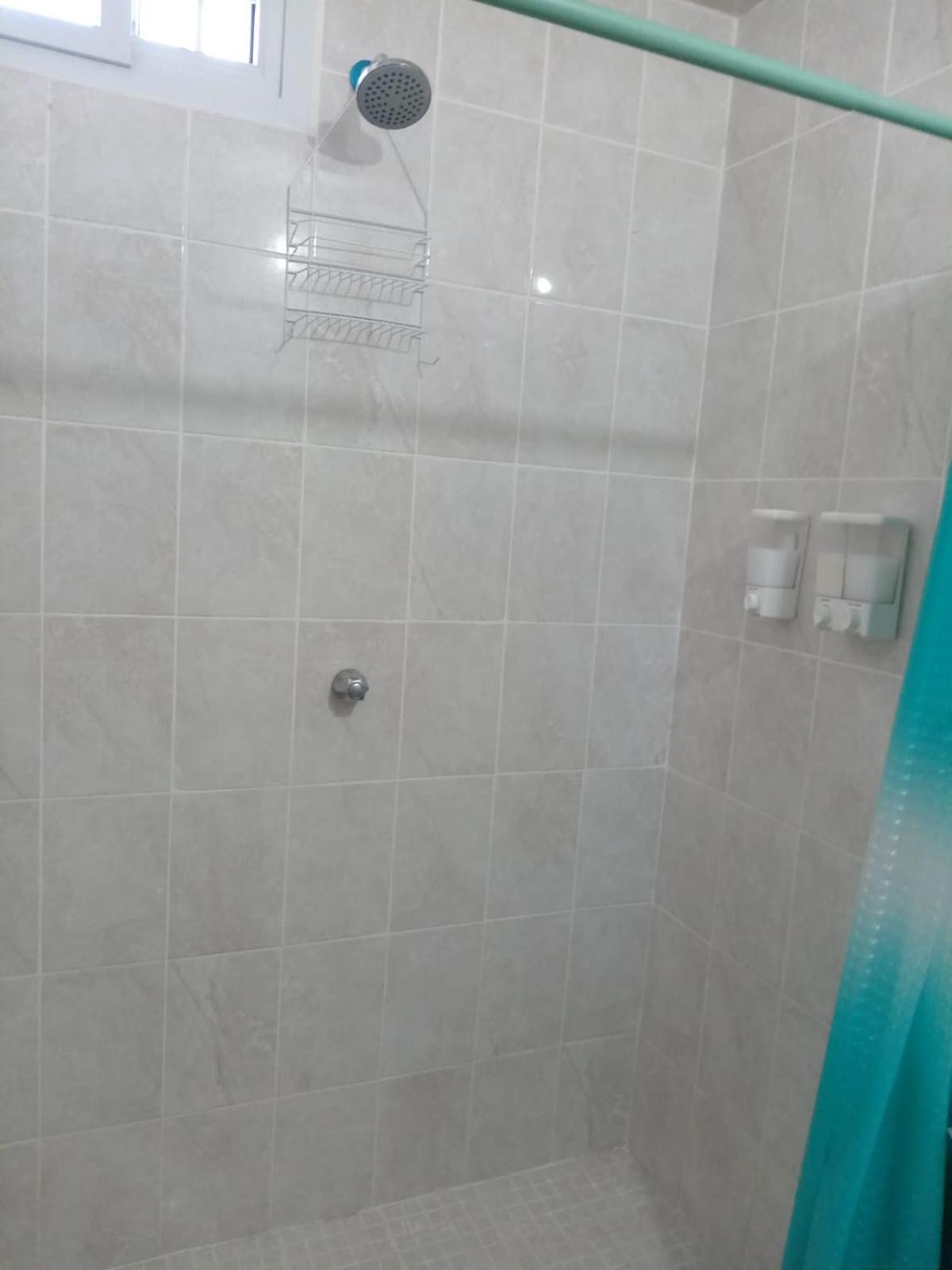 Tapia Numero Dos Habitacion Privada A 8 Minutos Del Aeropuerto Tocumen 아파트 외부 사진